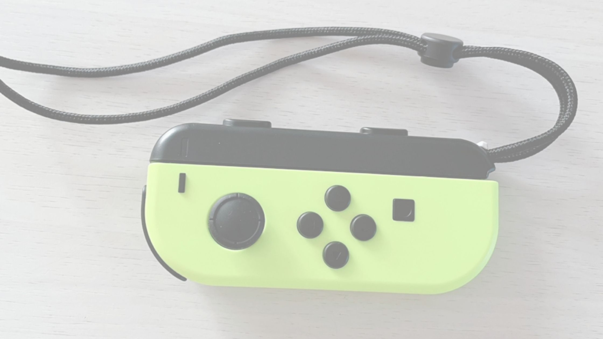 【Nintendo Switch】ジョイコン用グリップホルダーを100円ショップで発見！ | のんきろぐ